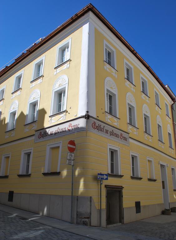 Gasthof Zur Goldenen Sonne 파사우 외부 사진